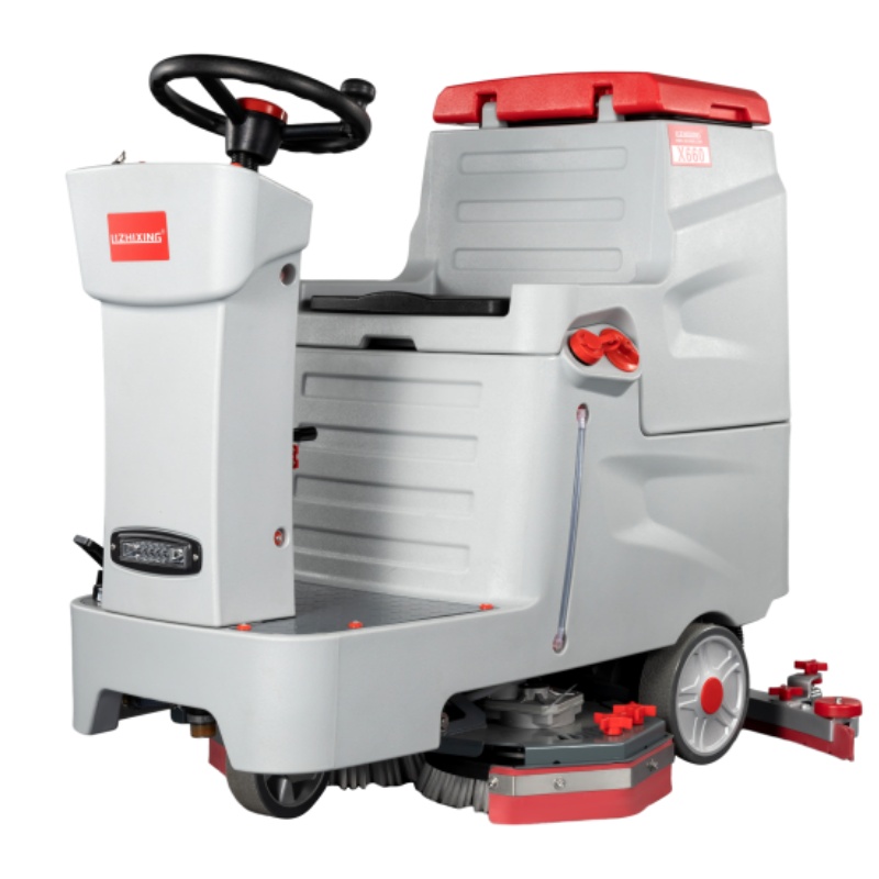梅州坦洁驾驶式洗地机X660